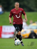 Fussball 1. Bundesliga, Testspiel: Hannover, HAUGER am Ball