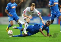 Fussball 1. Bundesliga : Marco Reus (li, Borussia Moenchengladbach) gegen Marvin Compper (re, TSG 1899 Hoffenheim)