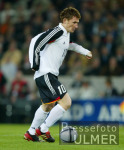 FUSSBALL  Paul Freier (GER) am Ball
