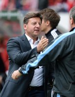Fussball 2. BUNDESLIGA 13/14 : Trainer Kosta Runjaic (1. FC Kaiserslautern) und Trainer Friedhelm Funkel (1860 Muenchen)