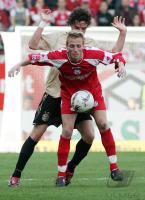 Fussball 1. Bundesliga: FSV Mainz 05 - Bayern Muenchen, Zweikampf