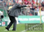 Fussball 1. Bundesliga: Bremen - Stuttgart, TRAPATTONI