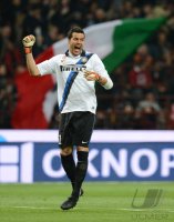 FUSSBALL International SERIE A 2011/2012:  JUBEL Torwart Julio Cesar (Inter Mailand)