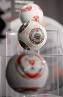 Fussball 1. Bundesliga  Saison  2013/2014:  Praesentation Adidas Ball Torfabrik 4