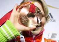 Olympische Spiele 2006 Turin - Biathlon Martina Glagow (GER) mit Medaille