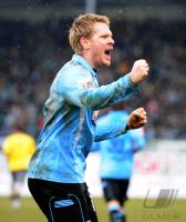 2. Fussball Bundesliga : JUBEL   Sascha Roesler  (1860 Muenchen)