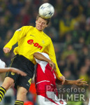 Fussball UCL: Dortmund - London,  Zweikampf
