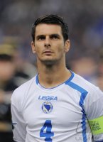 Fussball International EM 2012-Qualifikation:  Emir Spahic (Bosnien-Herzegowina)