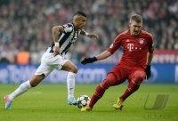 FUSSBALL INTERNATIONAL CHL VIERTELFINALE 12/13: FC Bayern Muenchen - Juventus Turin
