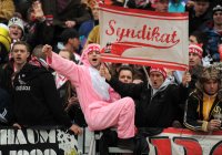 Fussball 1. Bundesliga, Saison 2011/2012:  Koeln Fans in Faschings Kostuemen