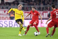 Fussball 1. Bundesliga Saison 19/20: FC Bayern Muenchen - Borussia Dortmund