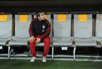 Fussball DFB Pokal 11/12 :  Philipp Lahm (FC Bayern Muenchen) auf der Ersatzbank