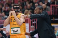 Basketball 1. Bundesliga 15/16 Hauptrunde: Walter Tigers Tuebingen - ratiopharm Ulm