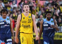 Basketball 2. Liga 21/22 Playoff Viertelfinale: Tigers Tuebingen - Eisbaeren Bremerhaven