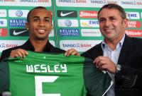 Fussball: 1. Bundesliga Saison 2010/2011: Pressekonferenz SV Werder Bremen