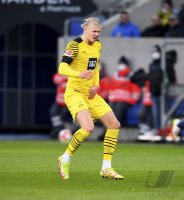 Fussball 1. Bundesliga Saison 21/22: TSG 1899 Hoffenheim - Borussia Dortmund