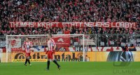 Fussball DFB Pokal 10/11 : FC BAYERN Fankurve mit einem BANNER, gegen Torwart Manuel Neuer (FC Schalke 04)  FUER Thomas Kraft (FC Bayern Muenchen) , THOMAS KRAFT STATT NEUERS LOBBY