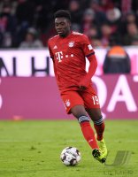 Fussball 1. Bundesliga Saison 18/19: FC Bayern Muenchen - VfB Stuttgart