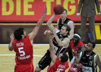 Basketball  1. Bundesliga  11/12  Walter Tigers Tuebingen - LTI Giessen 46ers