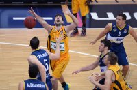 Basketball 1. Bundesliga  13/14:  Walter Tigers Tuebingen - EWE Baskets Oldenburg