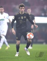 Fussball 1. Bundesliga Saison 21/22: FC Augsburg - FC Bayern Muenchen