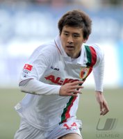 Fussball 1. Bundesliga, Saison 2011/2012: Koo Ja Cheol (FC Augsburg)