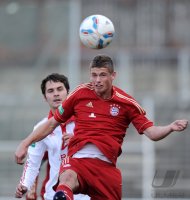 Fussball Regionalliga Sued 2011/2012:  Dennis Chessa (FC Bayern II)