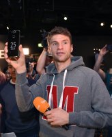 Offizielle Uebergabe der Gigaset ME Smartphones an den FC Bayern Muenchen