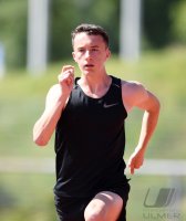 Leichtathletik: Lukas Gaertner (TV Rottenburg) trainiert im Rottenburger Hohenberstadion