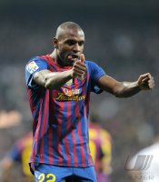 FUSSBALL International  COPA DEL REY  11/12: JUBEL nach dem TOR zum 1:2 durch Eric Abidal (Barca)