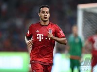 Fussball; Audi Football Summit Beijing; FC Bayern Muenchen - FC Valencia