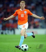 FUSSBALL EURO 2008: Niederlande, Kuyt Einzelaktion