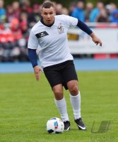 Fussball / Promi-Benefizfussballspiel in Tuebingen