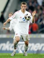 Fussball 1. Bundesliga: Koeln, PODOLSKI Einzelaktion am Ball
