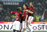 FUSSBALL SERIE A:  (v. li.) JUBEL AC Mailand, Clarence Seedorf, Robinho, Zlatan Ibrahimovic, Flamini Mathieu