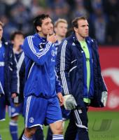 Fussball 1. Bundesliga: Kevin Kuranyi, Torwart Mathias Schober (v. li., Schalke)