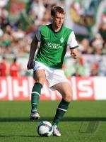 FUSSBALL, 1. BUNDESLIGA, SV Werder Bremen, MERTESACKER Einzelaktion