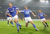 Fussball 1. Bundesliga: Schalke - Duisburg, Jubel