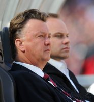 Fussball 1. Bundesliga : Trainer Louis van Gaal, Sportdirektor Christian Nerlinger (v. li., FC Bayern Muenchen)