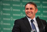 Fussball: 1. Bundesliga Saison 2010/2011: Mitgliederversammlung Werder: ALLOFS