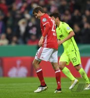 Fussball DFB Pokal 2. Runde 16/17: FC Bayern Muenchen - FC Augsburg