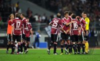 Fussball 1. Bundesliga : Mike Frantz, Timmy Simons, Javier Pinola, Dario Vidosic, Juri Judt (v.li., 1 FC Nuernberg)
