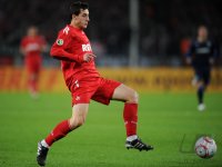 Fussball: DFB Pokal, 2. Hauptrunde: 1. FC Koeln, JAJALO am Ball