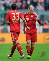 Fussball 1. Bundesliga, Saison 2011/2012: Mario Gomez (li.)  mit Arjen Robben (FC Bayern Muenchen)