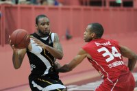 Basketball 1. Bundesliga 2011/2012:  Walter Tigers Tuebingen - LTG Giessen