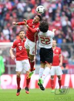 Fussball 1. Bundesliga Saison 2016/2017: FC Bayern Muenchen - Borussia Dortmund