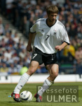 FUSSBALL Schottland -Deutschland  Frings (GER)  am Ball