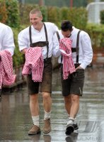 1. Fussball Bundesliga :  Bastian Schweinsteiger , Diego Contento (v. li., FC Bayern Muenchen)