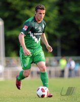 Fussball 1. Bundesliga Saison 2010/2011, Testspiel  Werder Bremen: HUSEJINOVIC am Ball