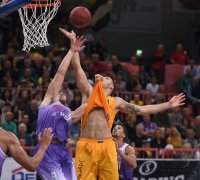 Basketball 1. Bundesliga 15/16 Hauptrunde: Walter Tigers Tuebingen - BG Goettingen